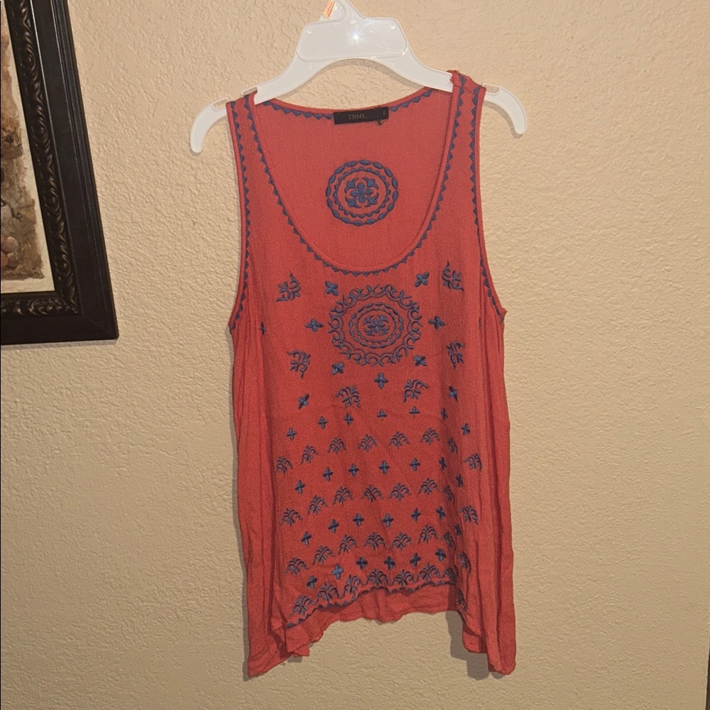 THML Coral Embroidered Boho Tank Top Sleeveless Flowy Lightweight Size Small